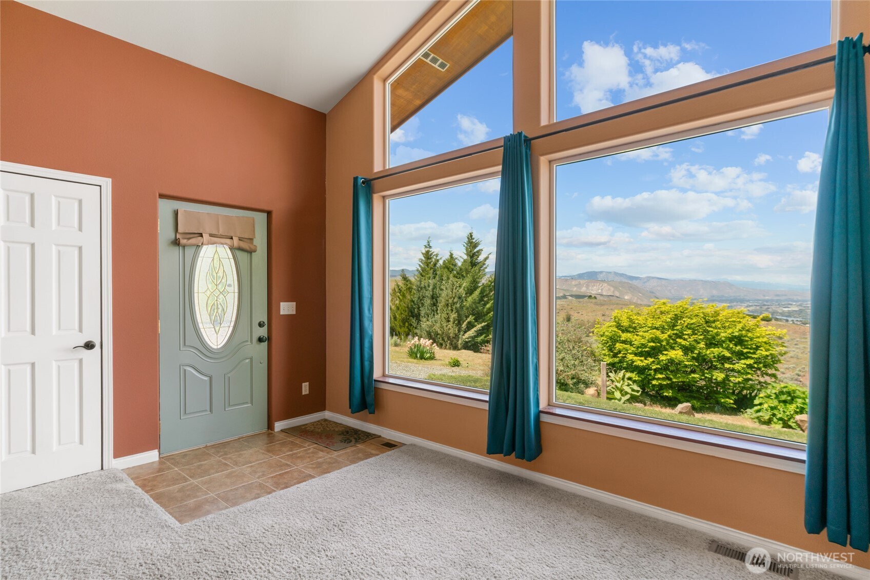 4095 Cathedral Rock Rd