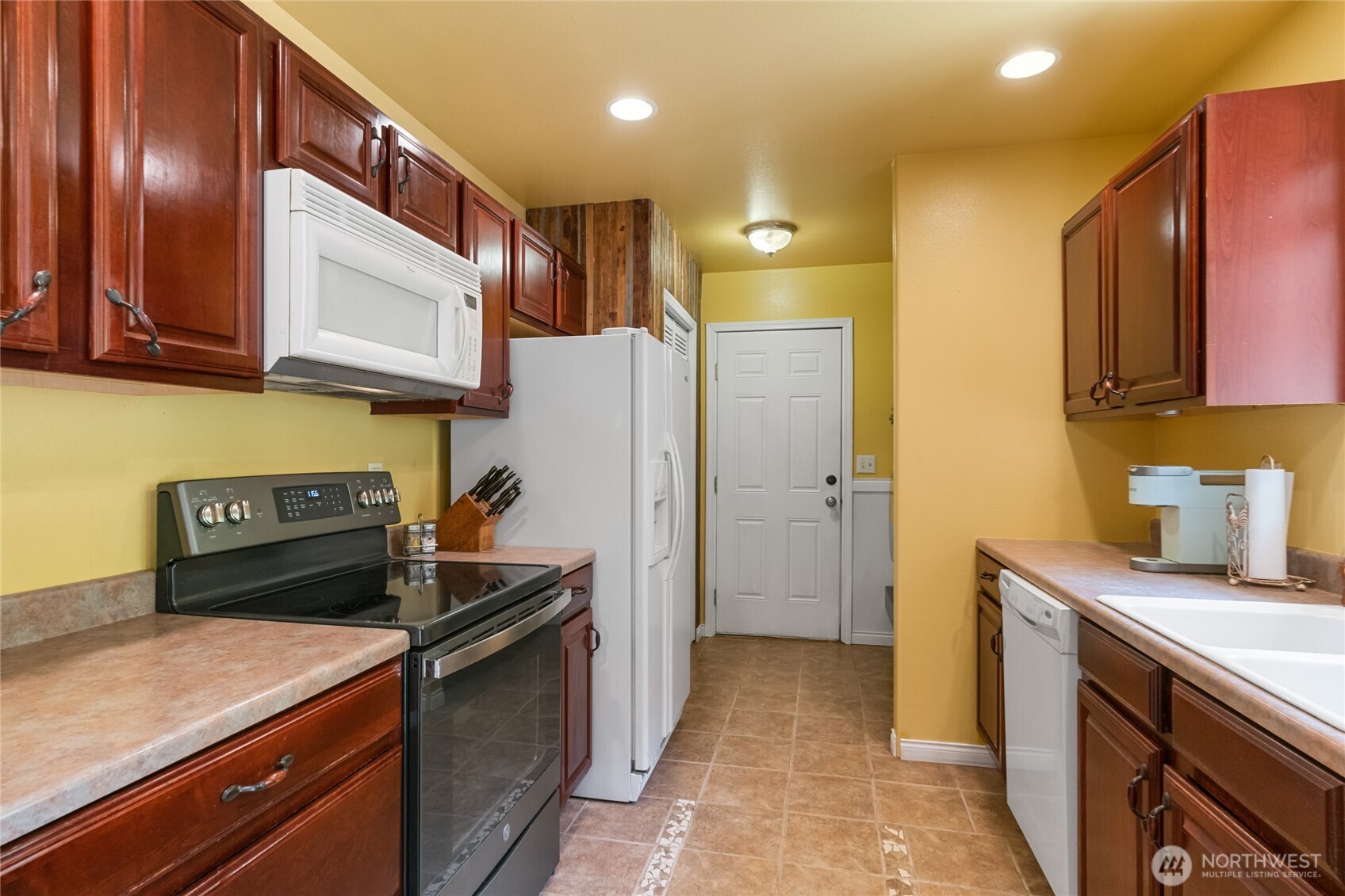 4095 Cathedral Rock Rd