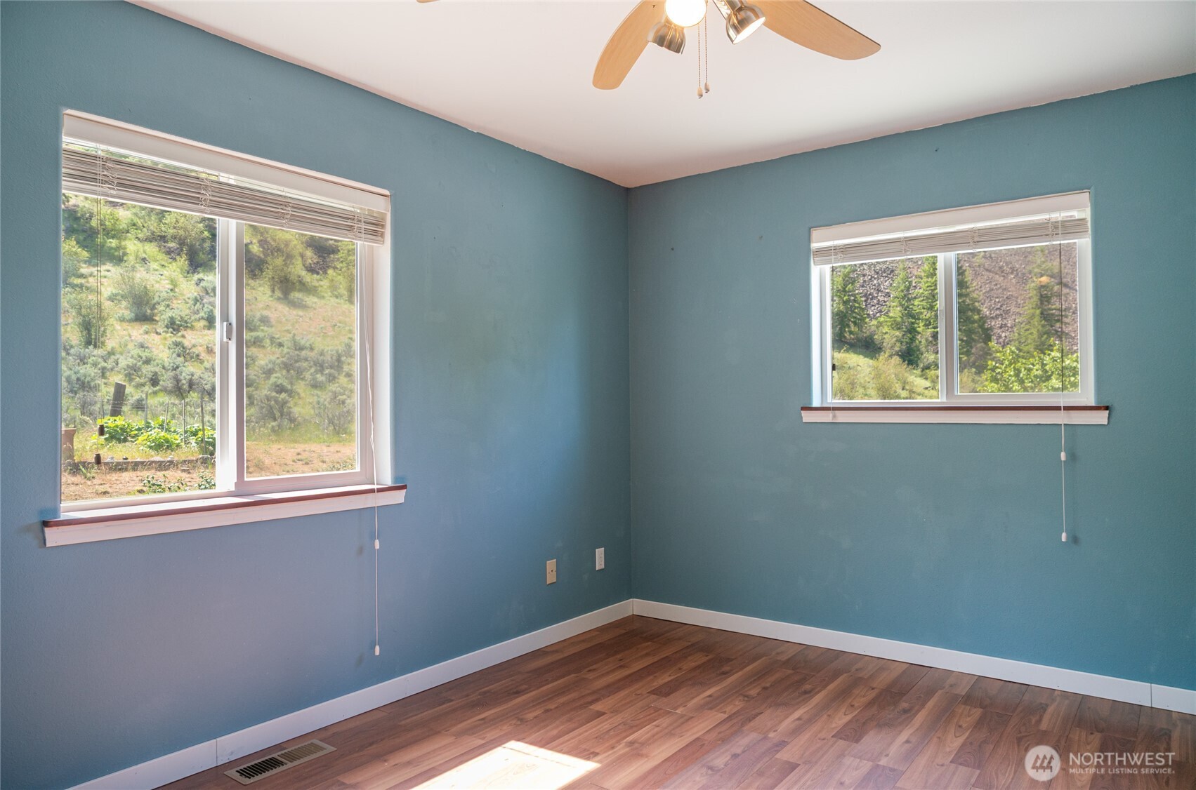 4095 Cathedral Rock Rd