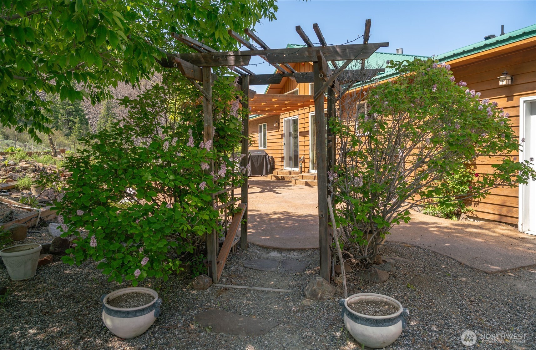 4095 Cathedral Rock Rd