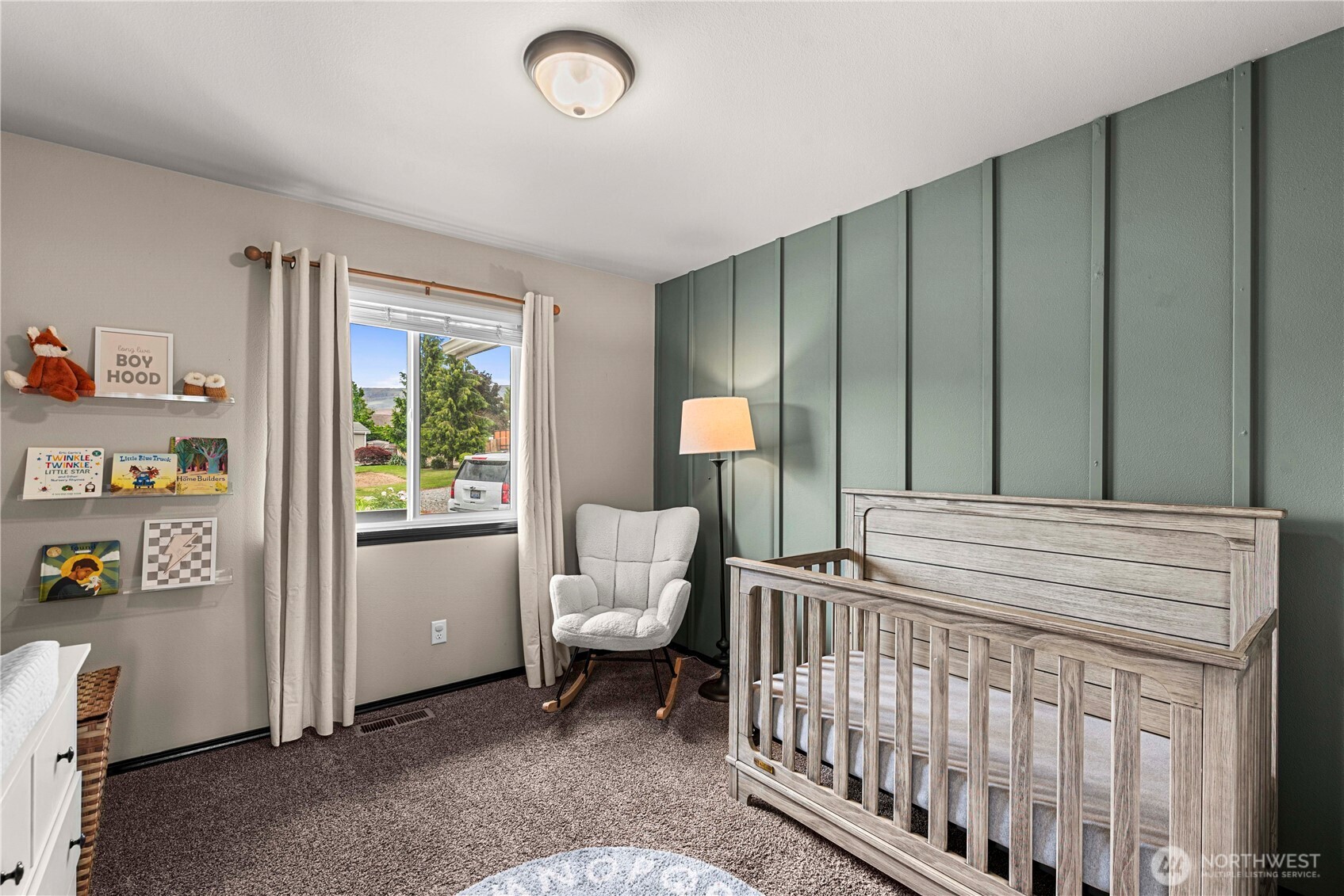 3260 First Street SE