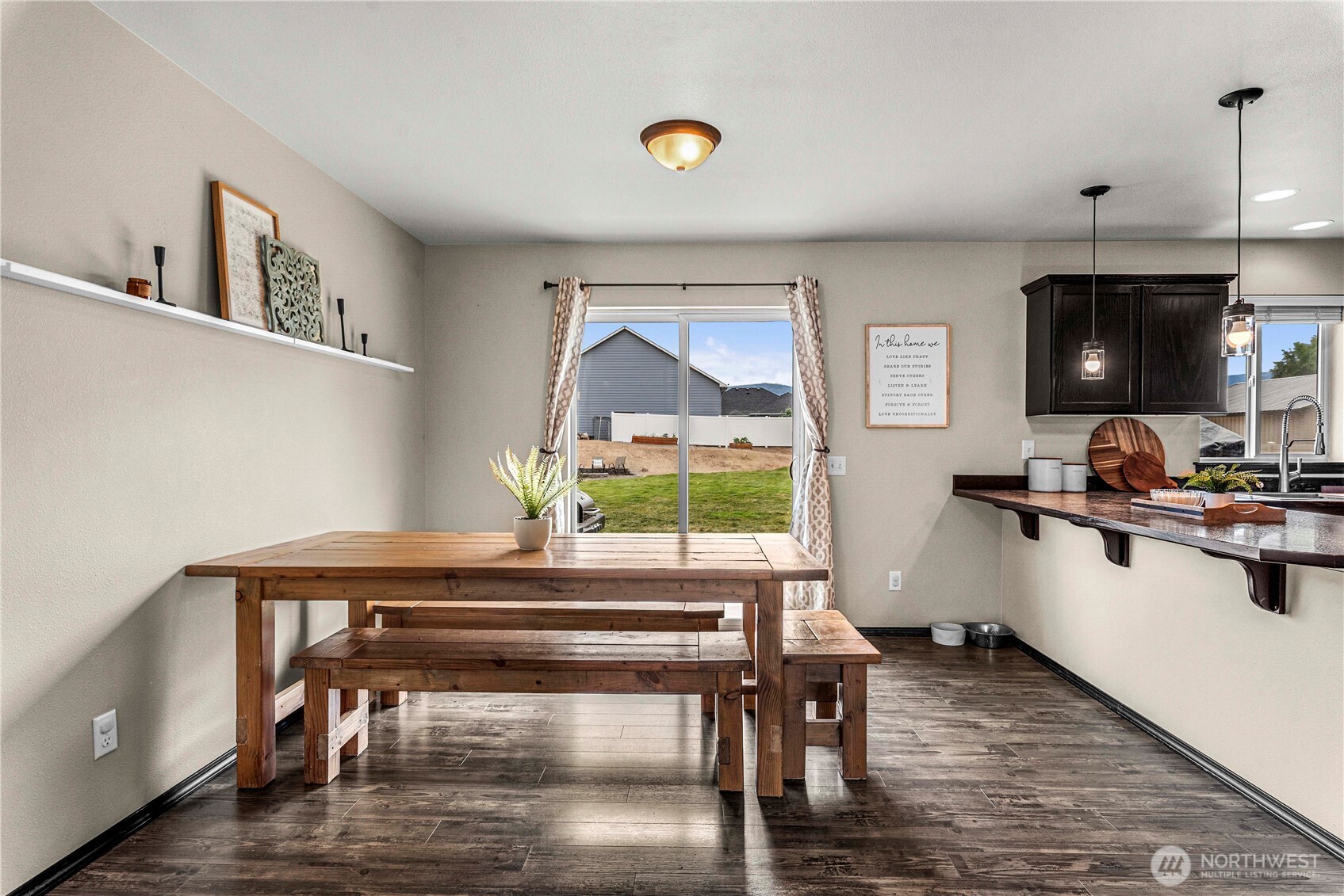 3260 First Street SE