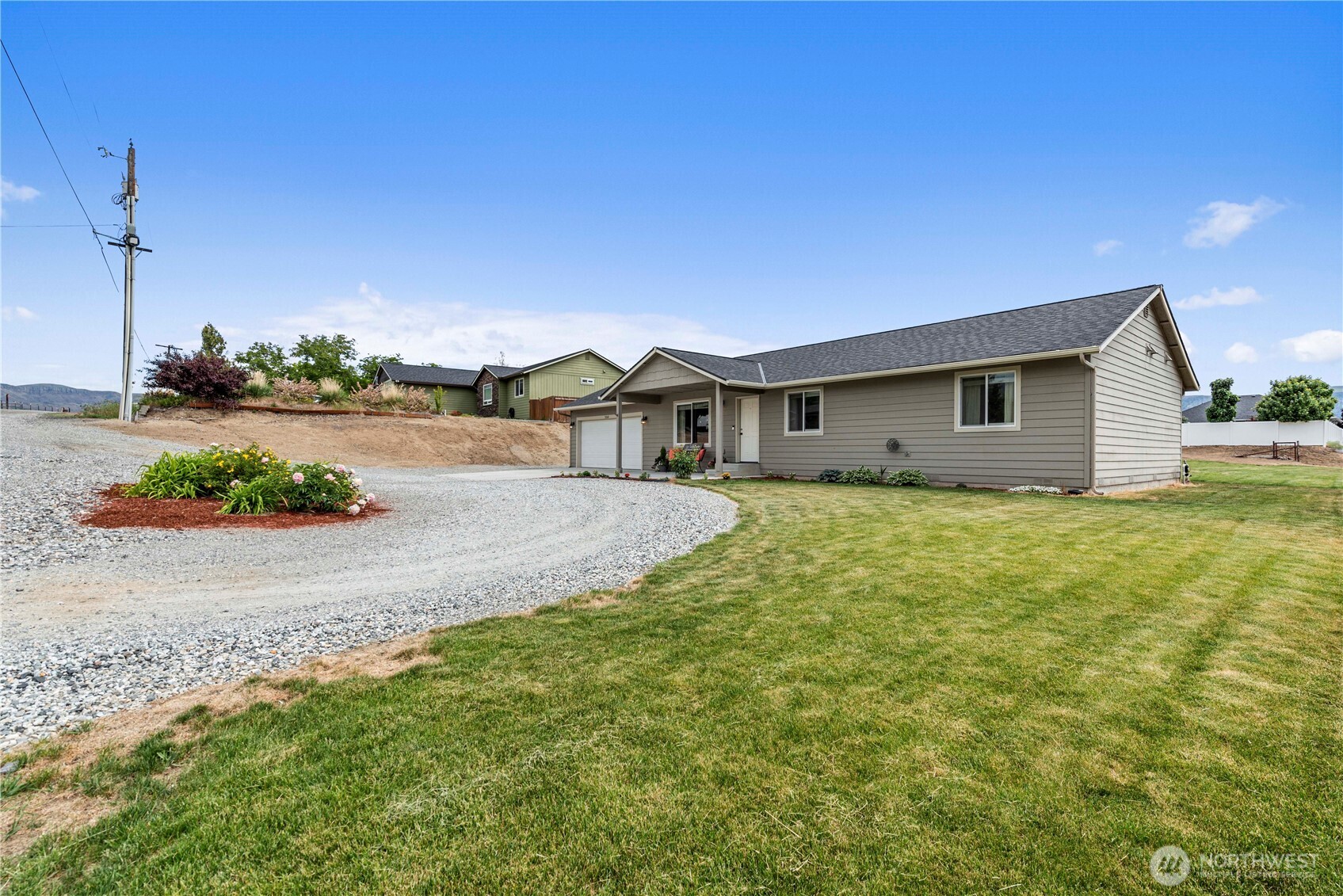 3260 First Street SE