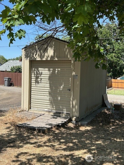 1106 Okanogan Avenue