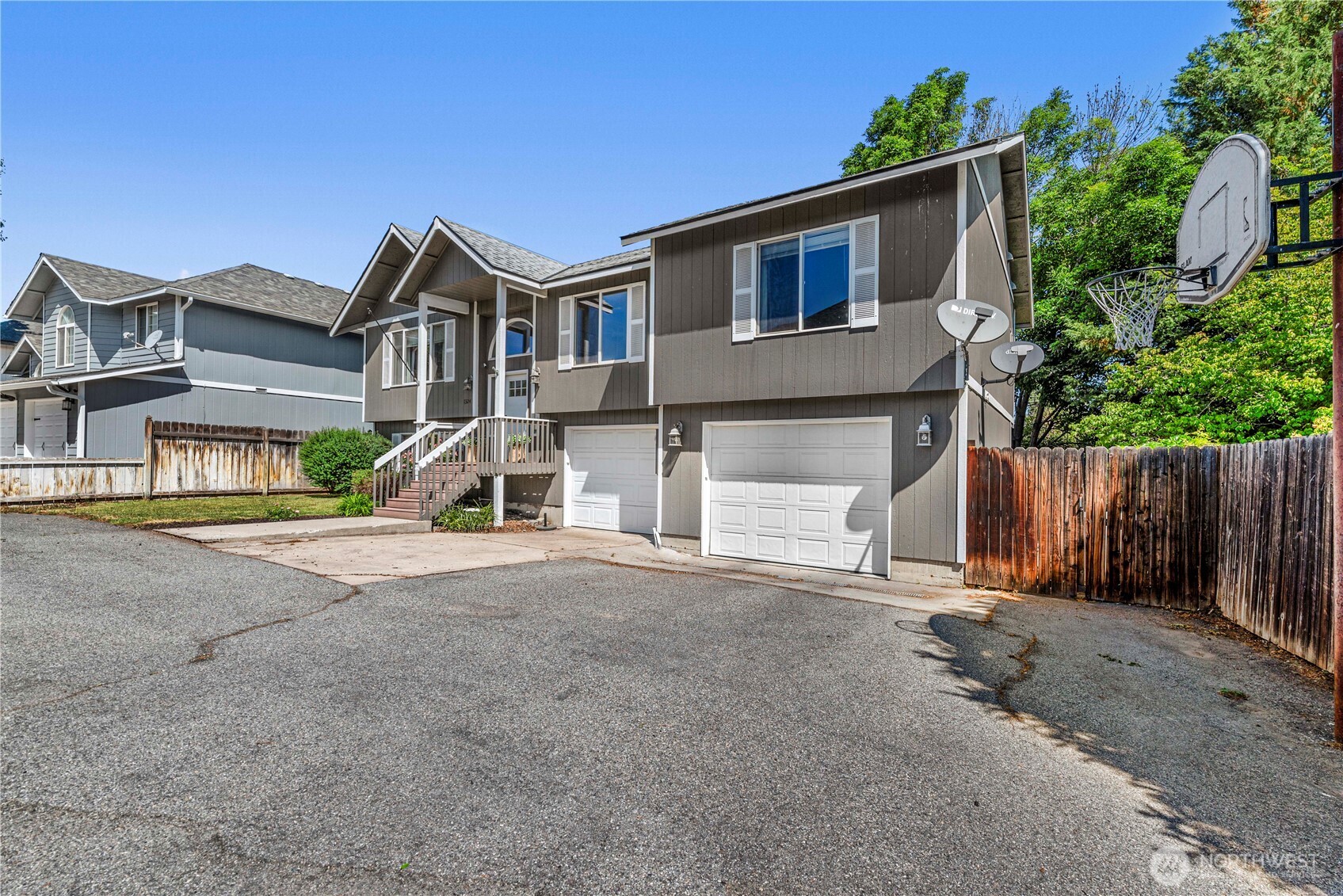 1324 Fairhaven Avenue