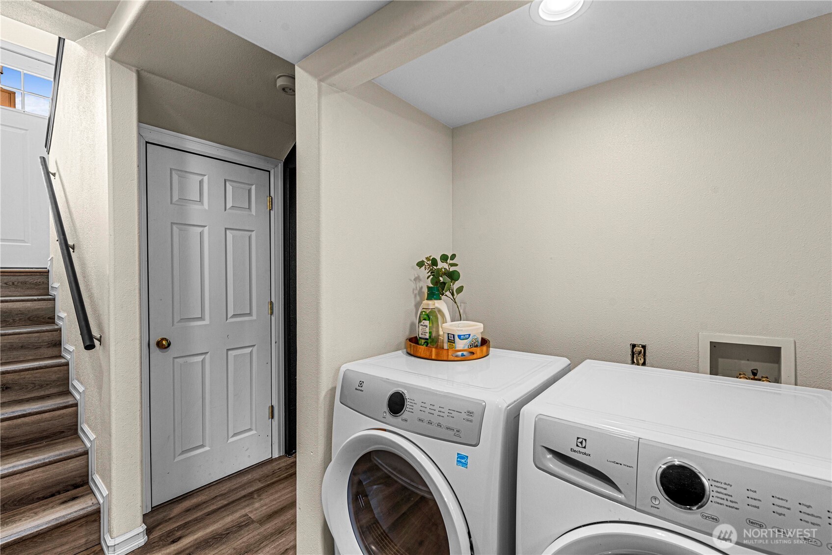 1324 Fairhaven Avenue