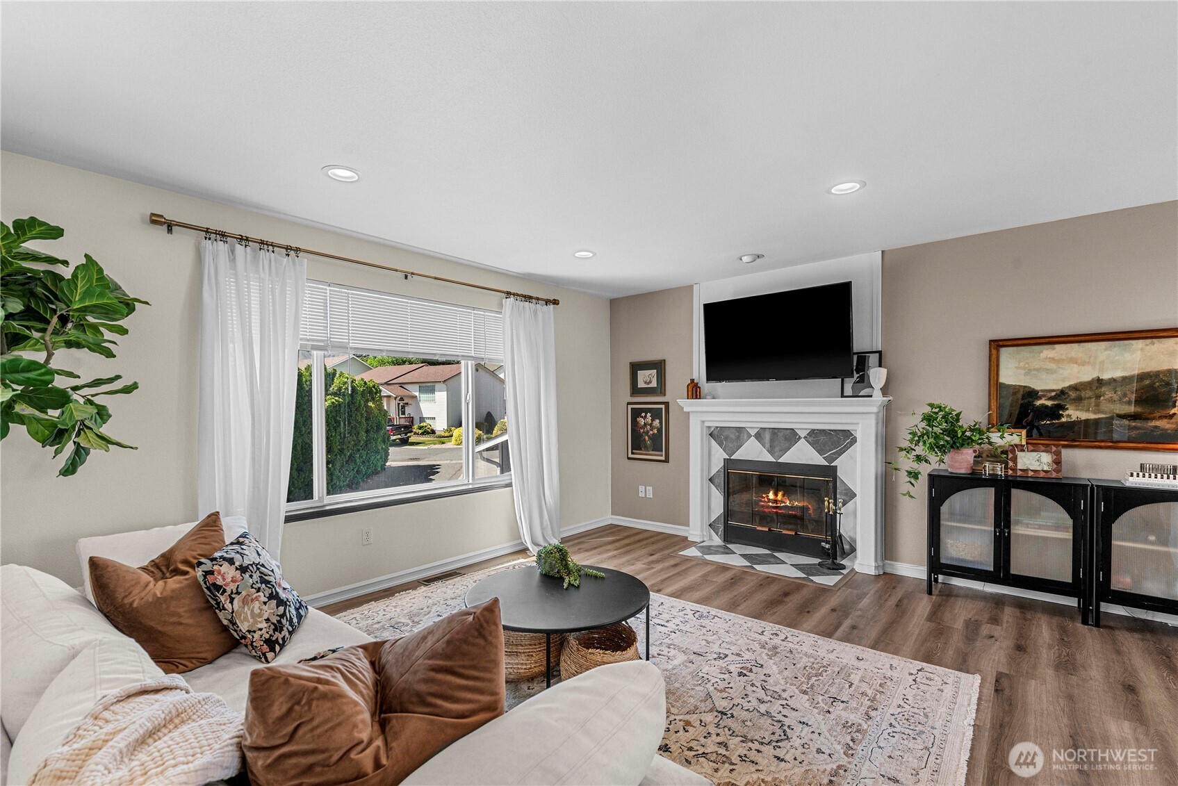 1324 Fairhaven Avenue