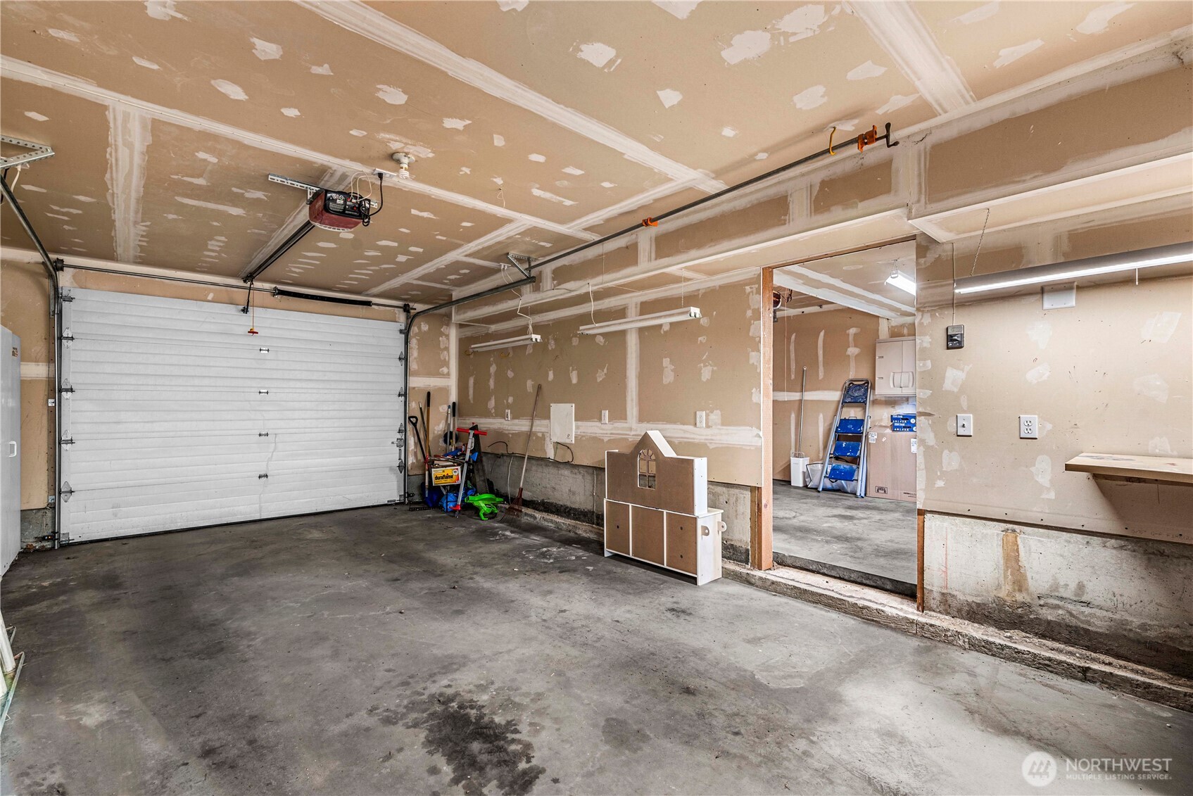 1324 Fairhaven Avenue