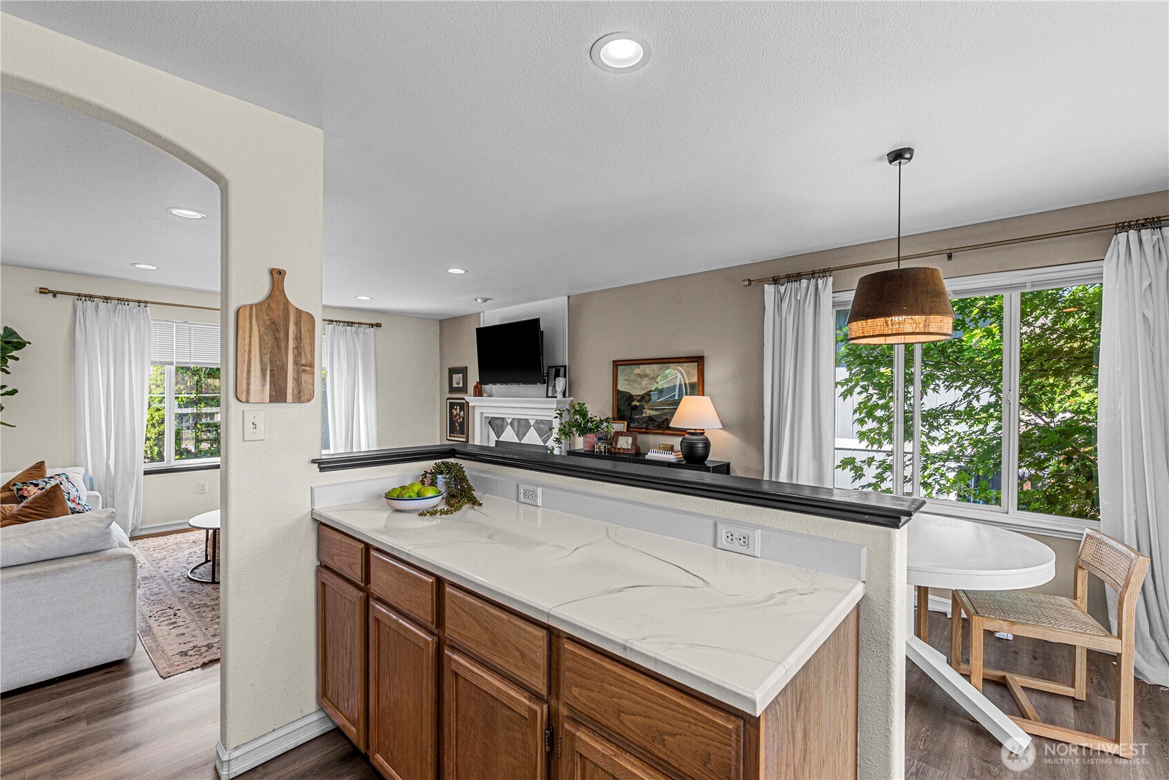 1324 Fairhaven Avenue