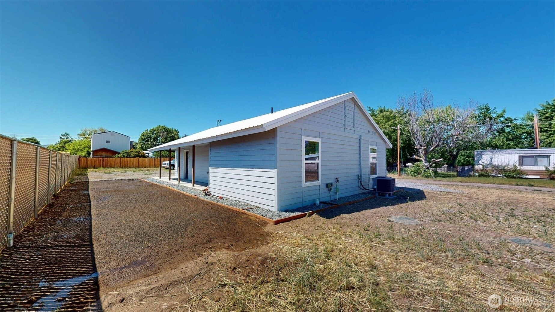 40 Utke Lane