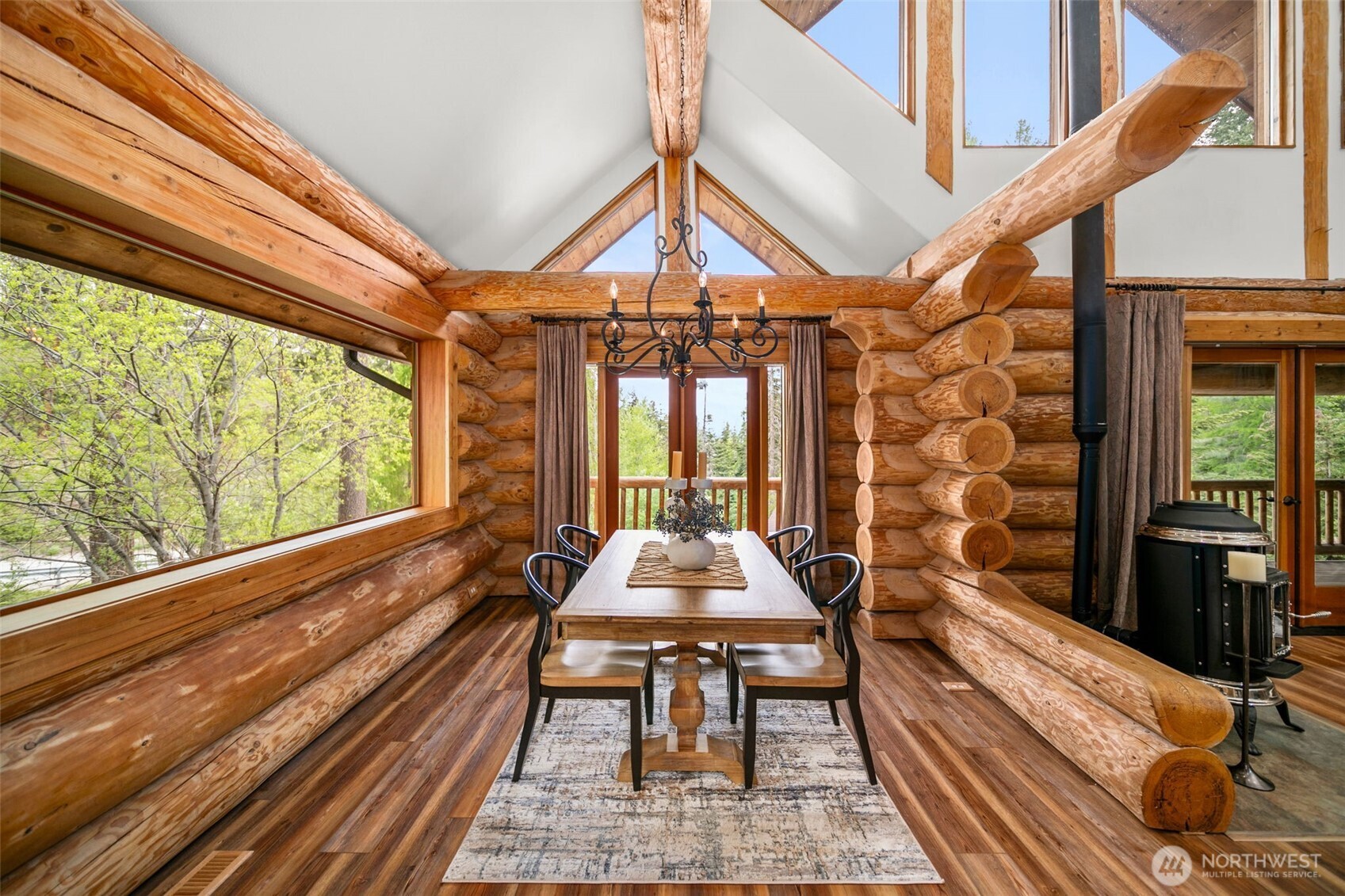 3105 Tamarack Place
