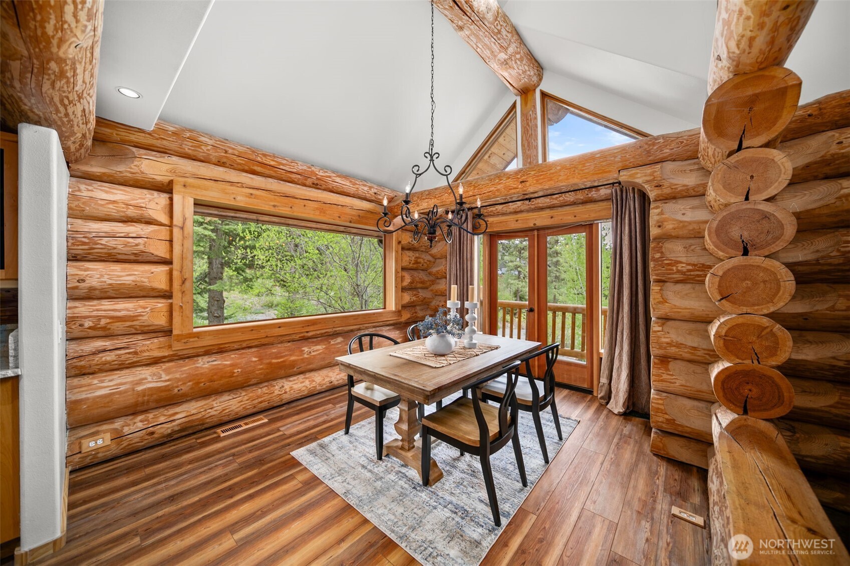 3105 Tamarack Place