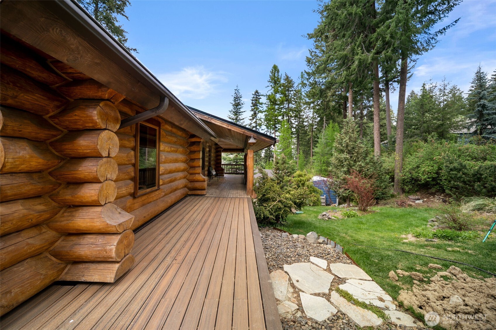 3105 Tamarack Place