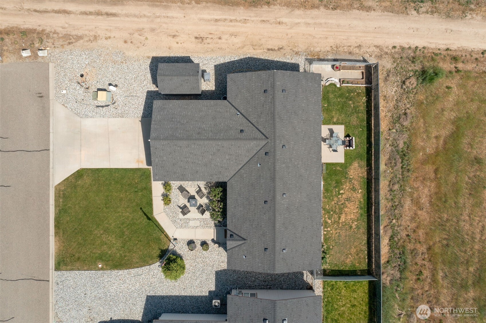 14617 Diamond Avenue