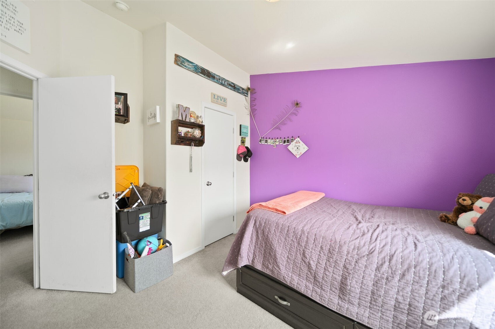 14617 Diamond Avenue