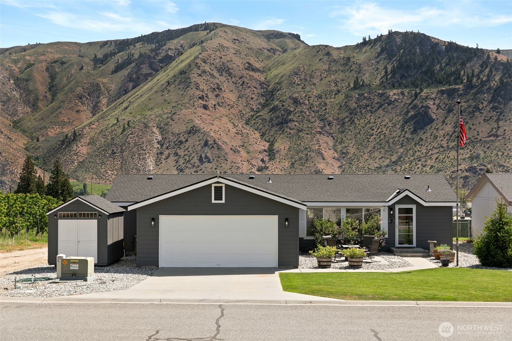 14617 Diamond Avenue