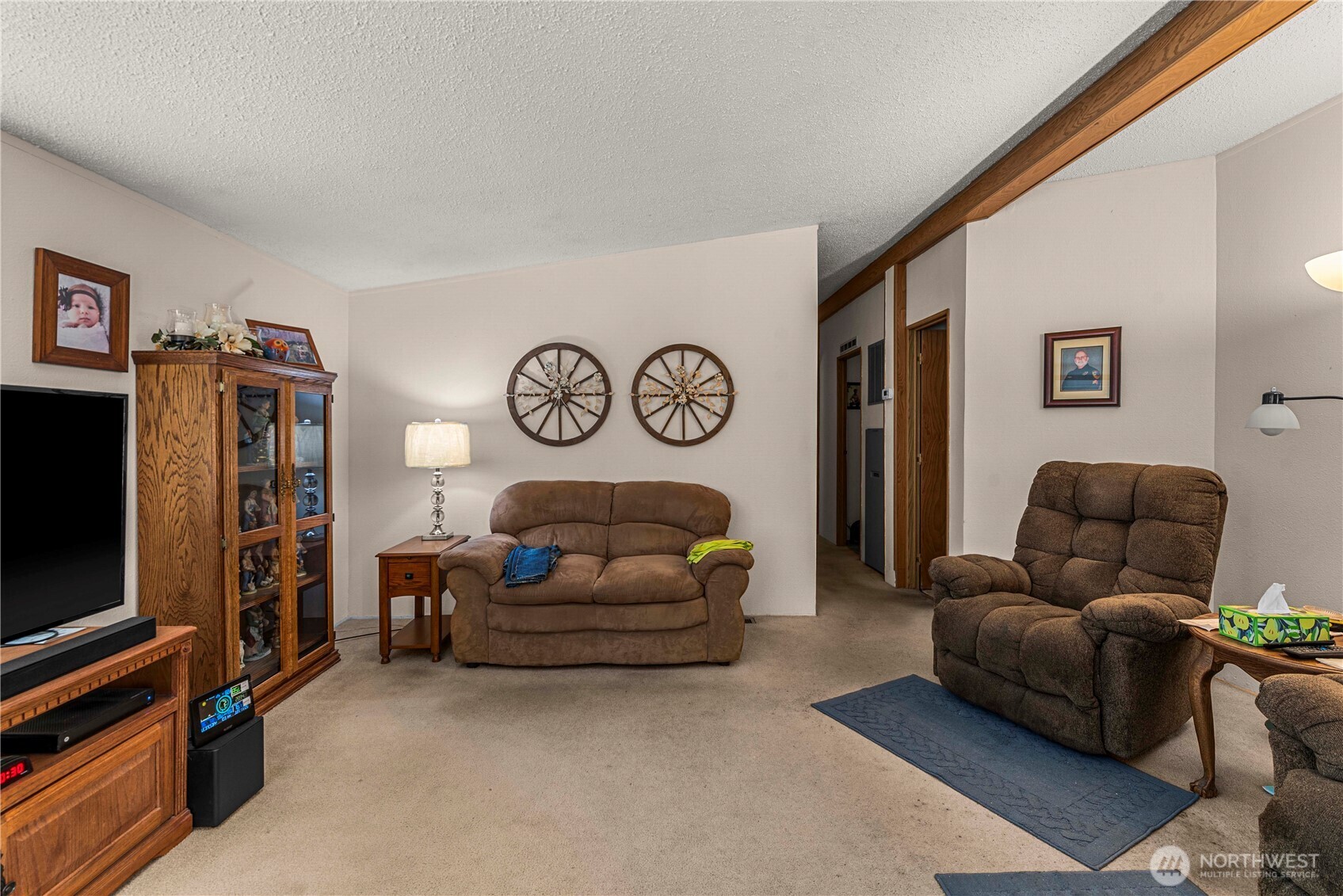 322 N Kentucky Unit: A&B