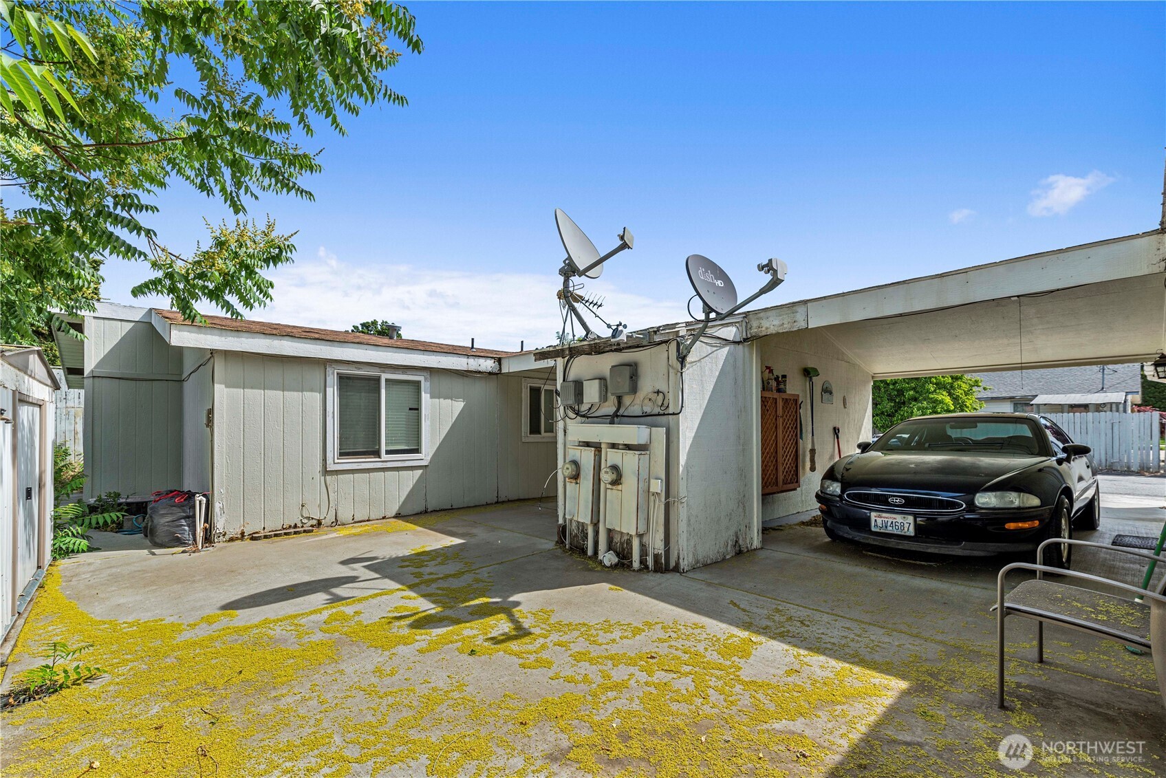 322 N Kentucky Unit: A&B