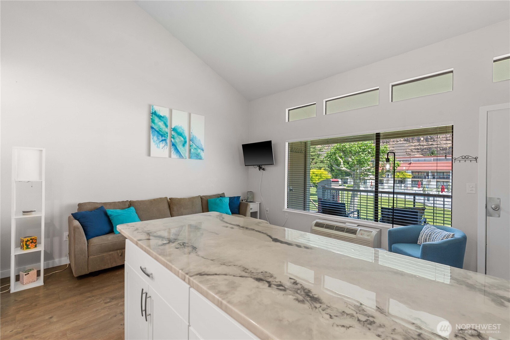 8903 Crescent Bar Road Unit: 158