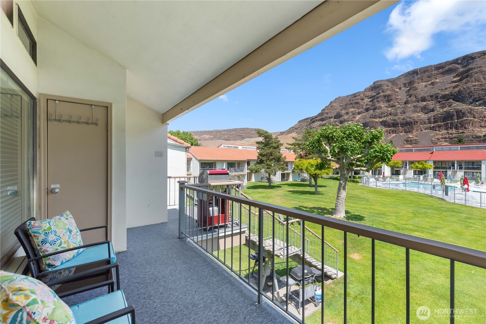 8903 Crescent Bar Road Unit: 158