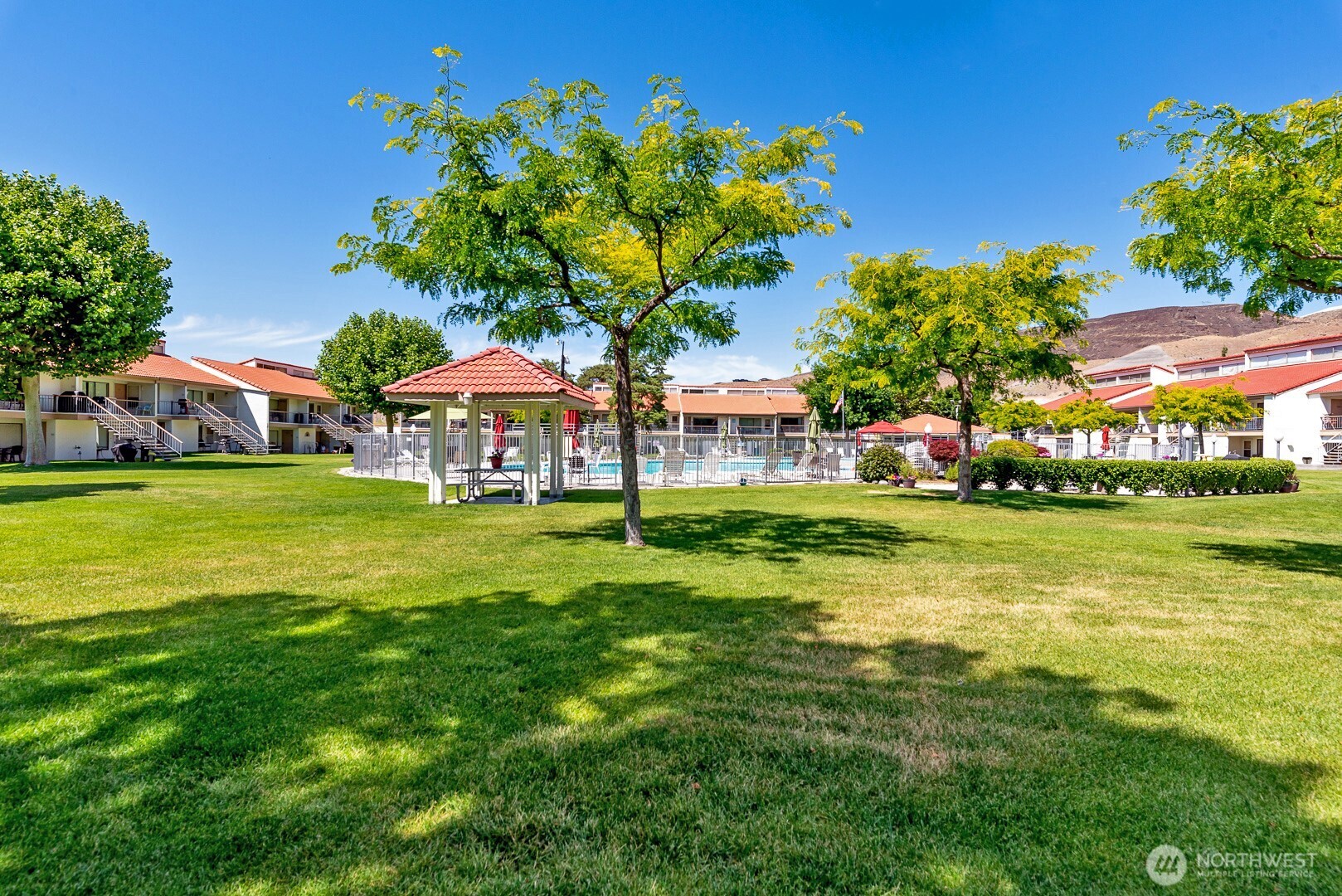 8903 Crescent Bar Road Unit: 158