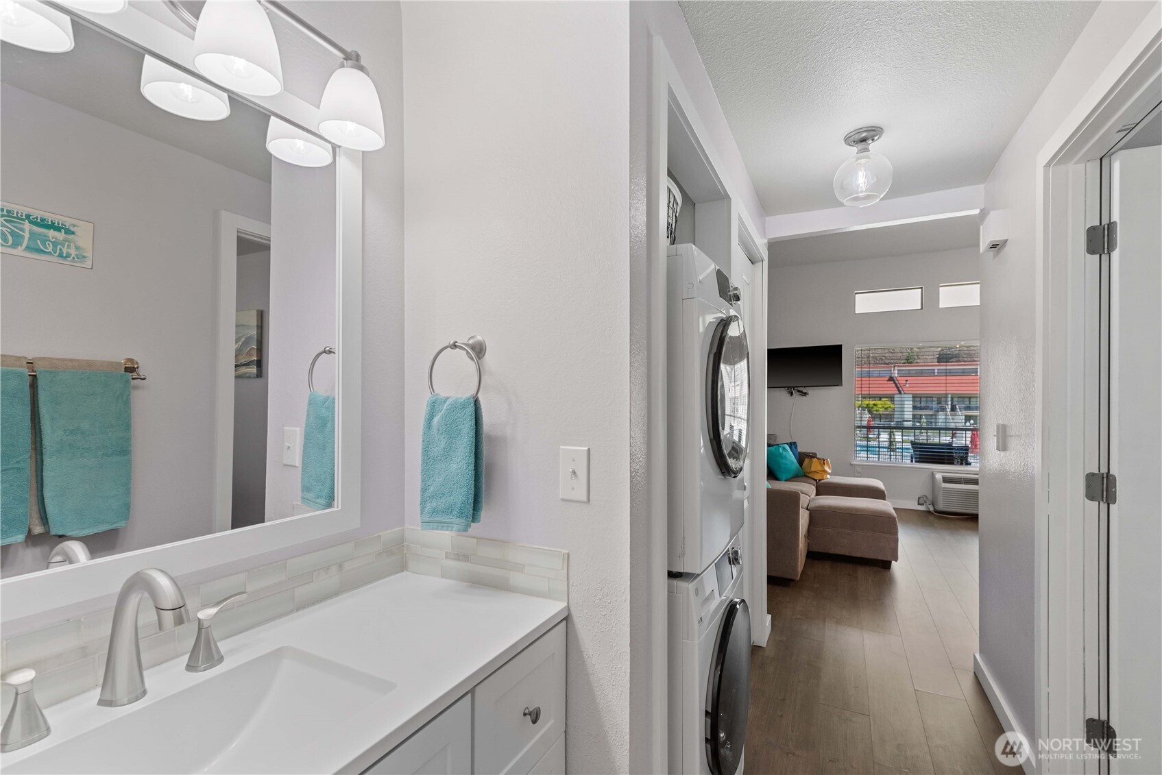 8903 Crescent Bar Road Unit: 158