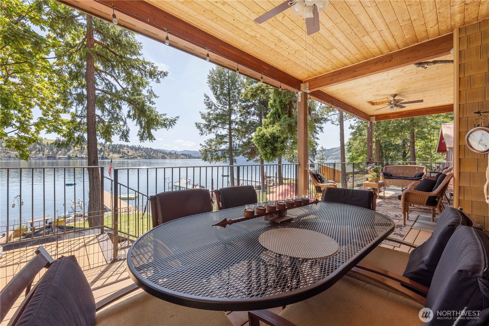 11532 South Lakeshore Rd.