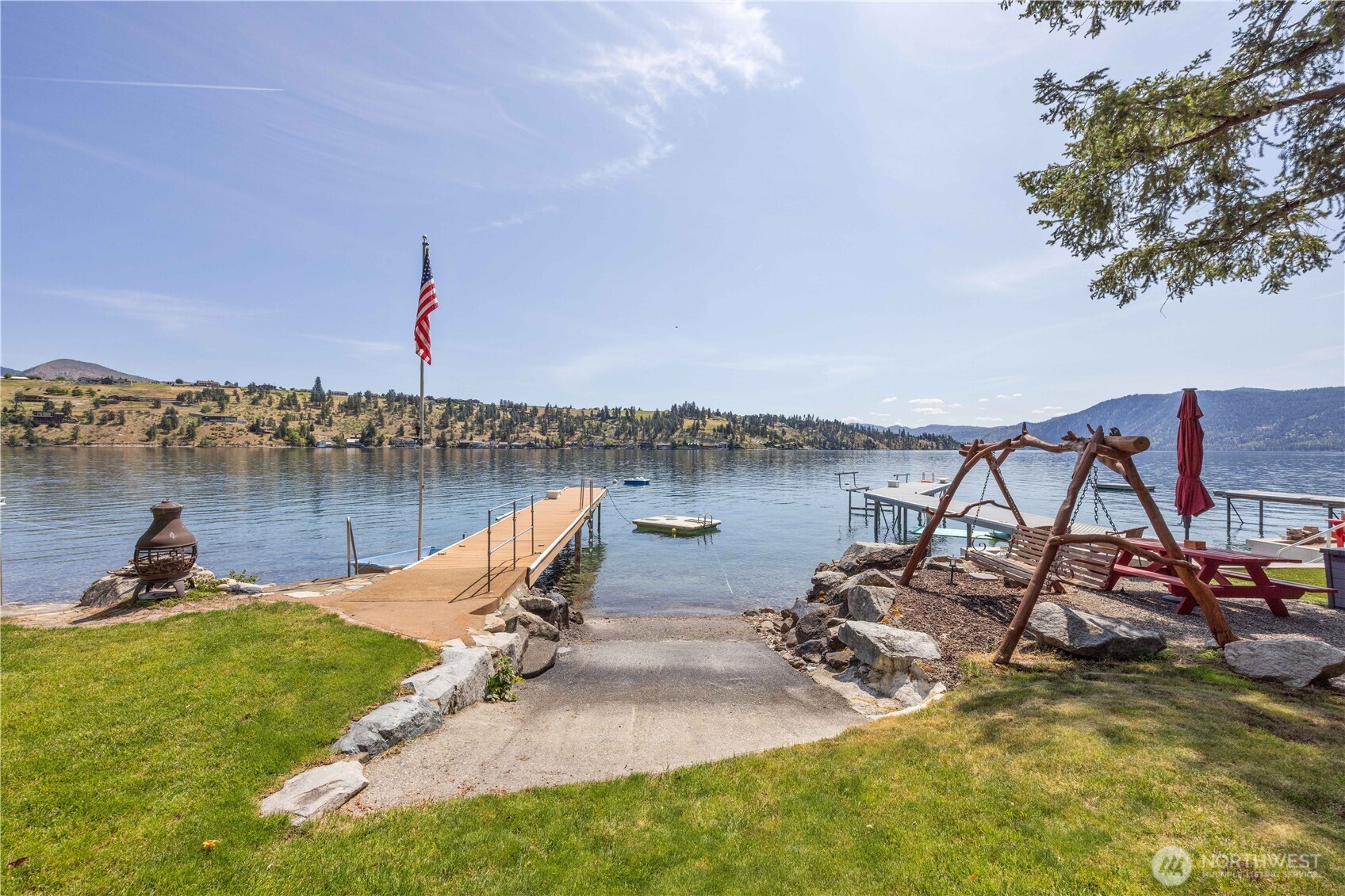 11532 South Lakeshore Rd.