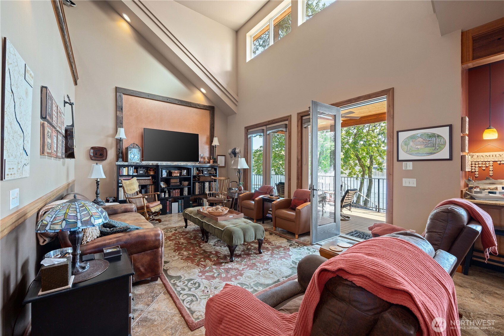 11532 South Lakeshore Rd.