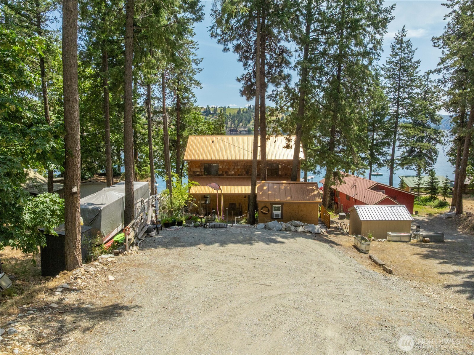 11532 South Lakeshore Rd.