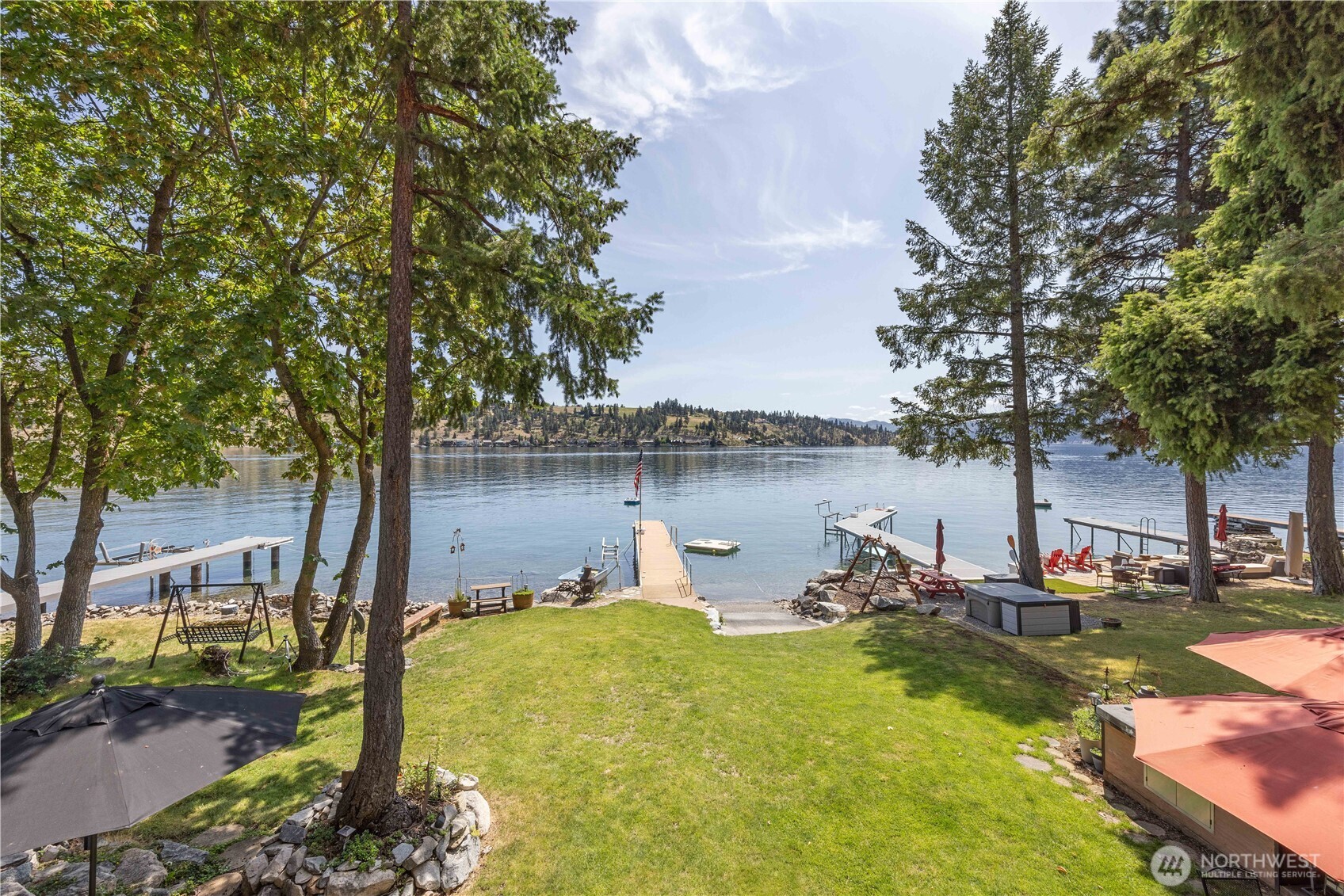 11532 South Lakeshore Rd.