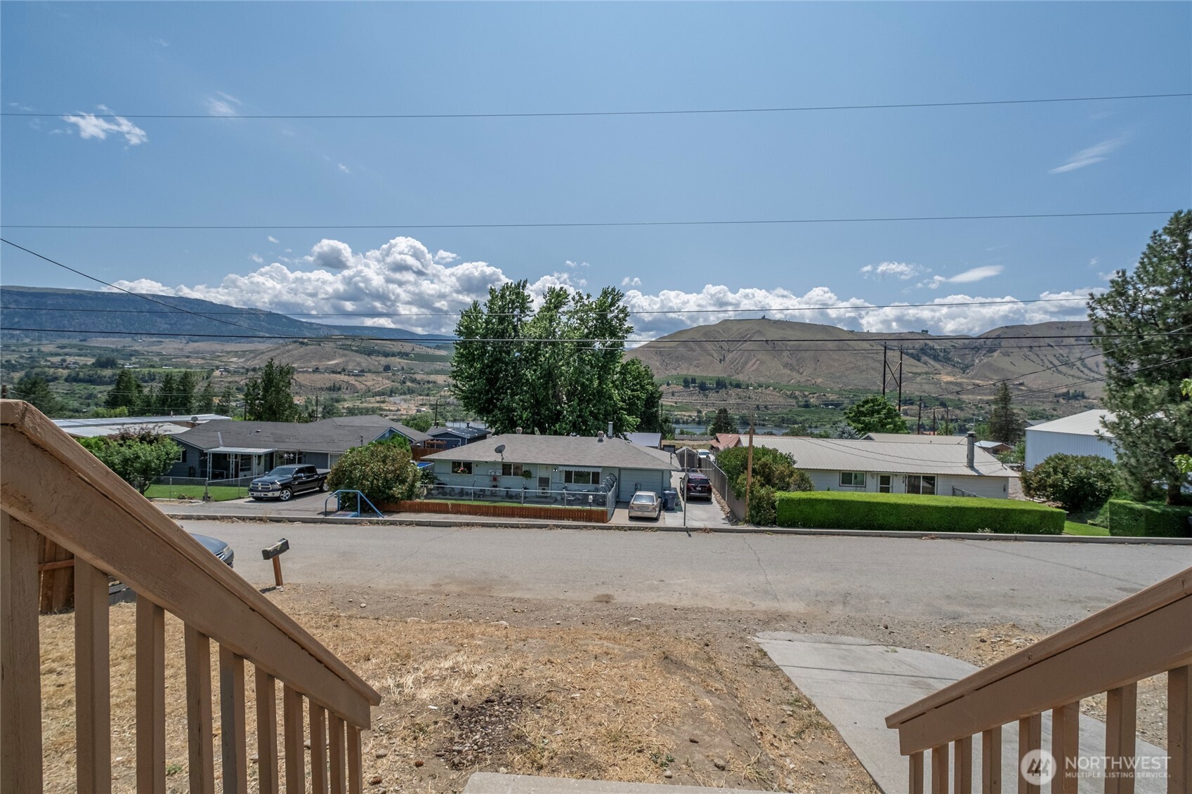 2117 S Majestic Drive