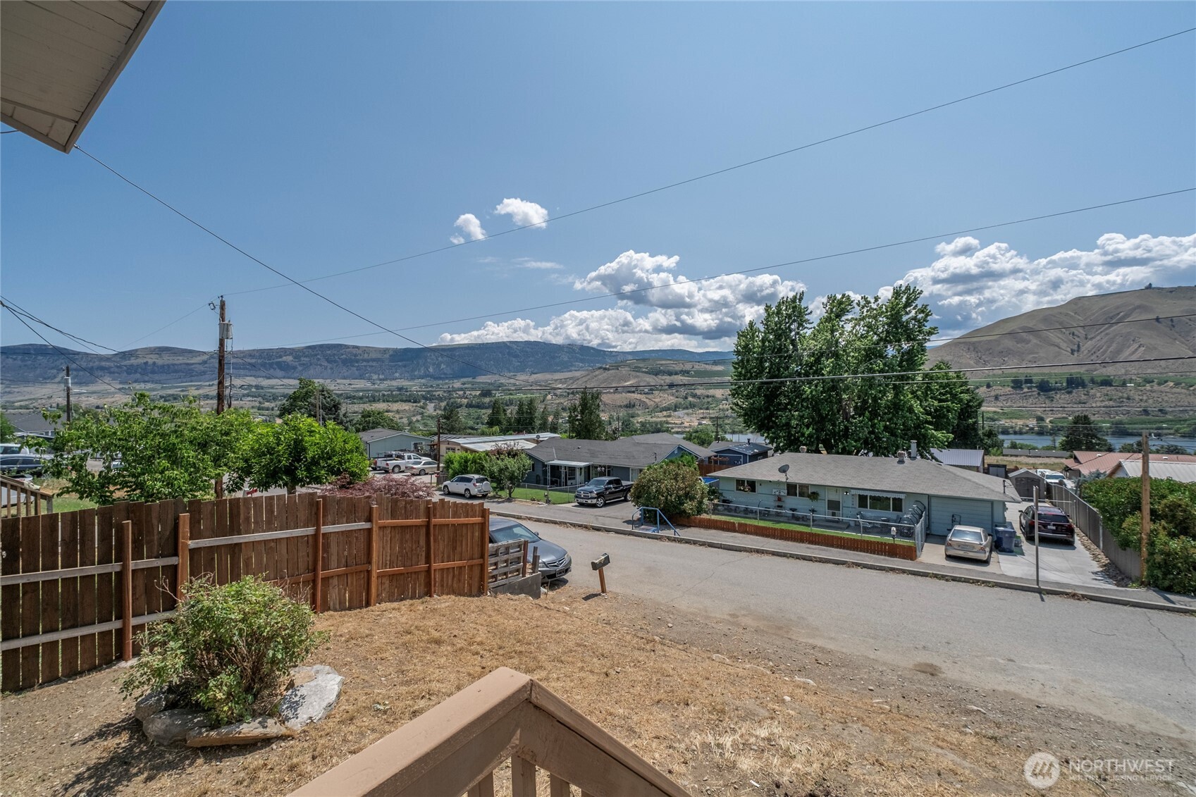 2117 S Majestic Drive