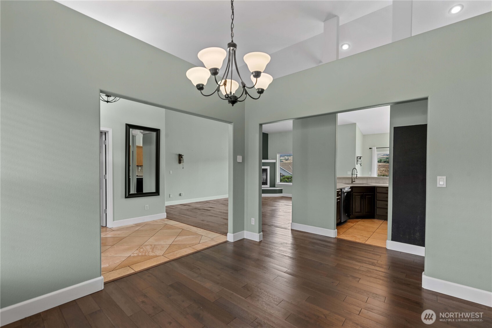 2835 Aspen Shores Drive