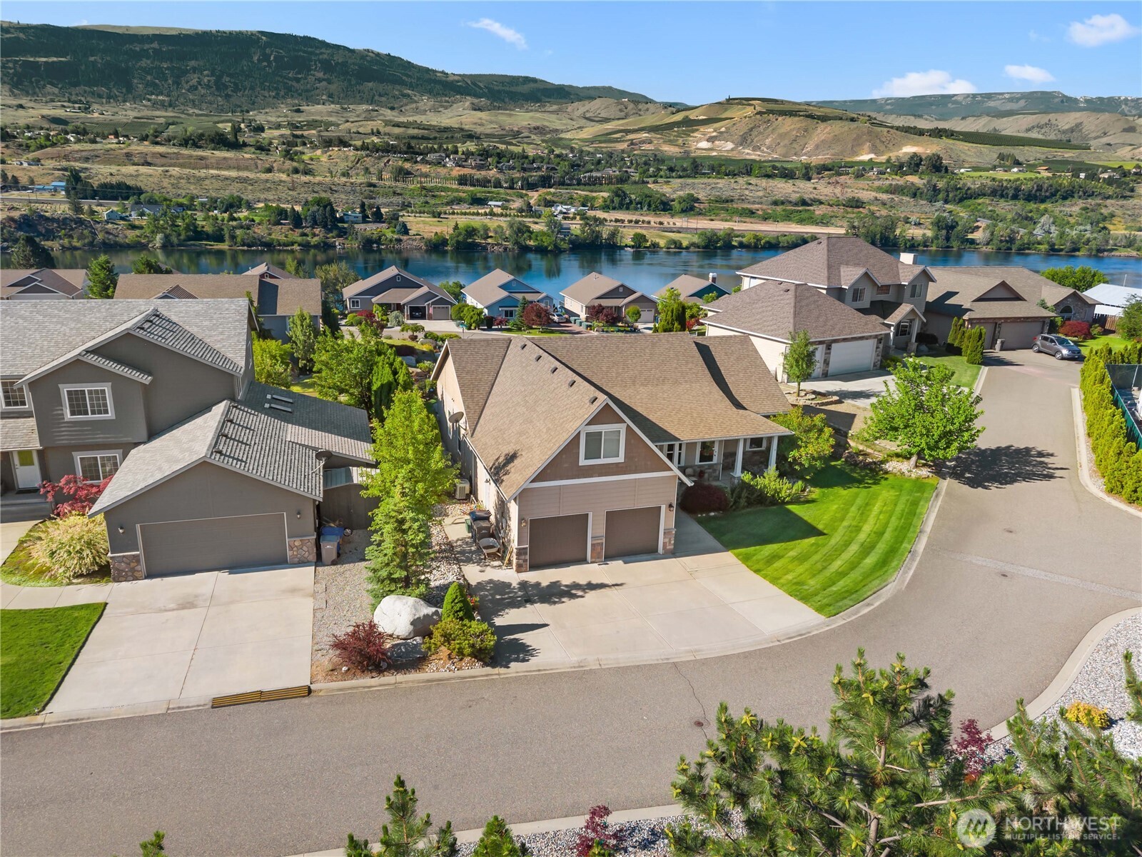 2835 Aspen Shores Drive
