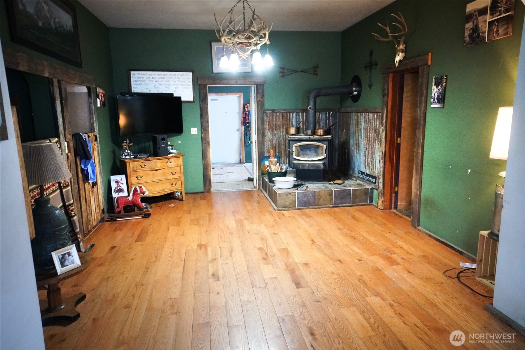 1112 Loomis Oroville Road