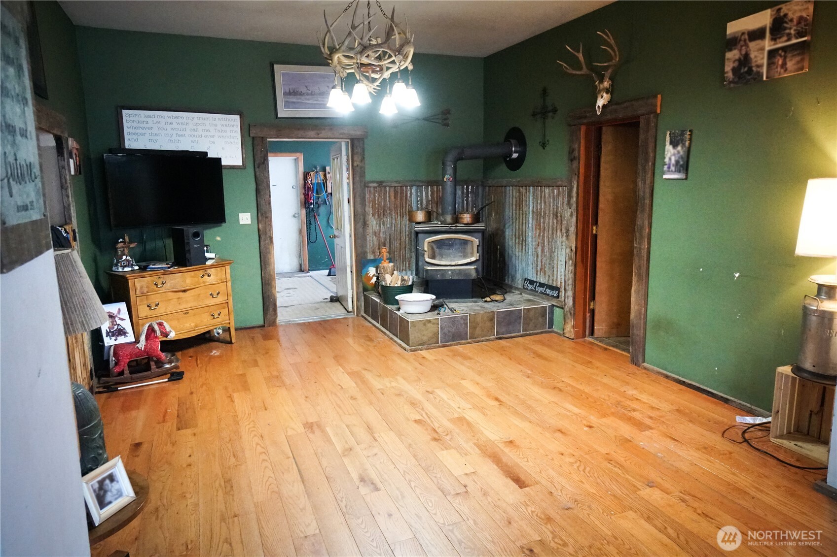 1112 Loomis Oroville Road