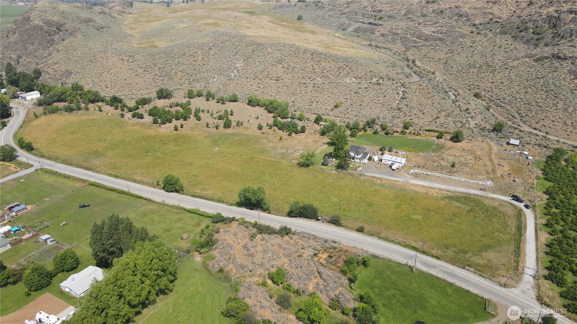 1112 Loomis Oroville Road