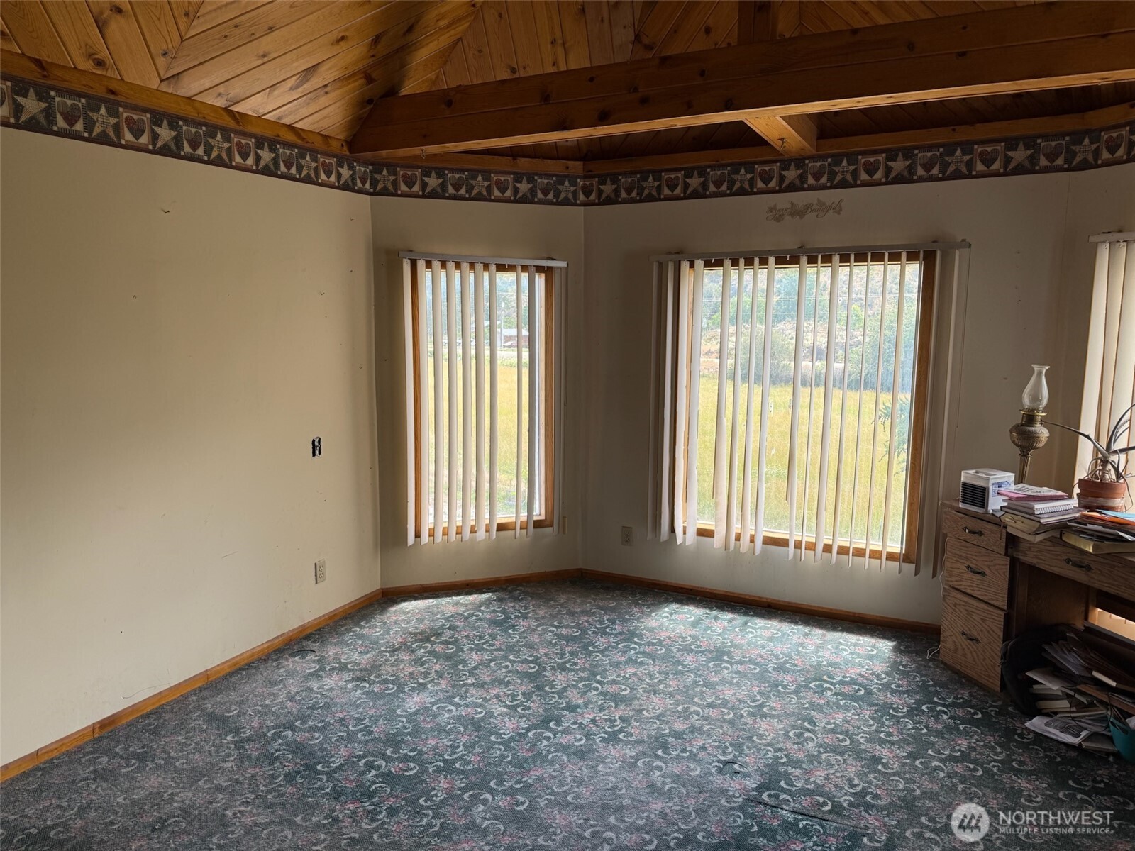 1112 Loomis Oroville Road