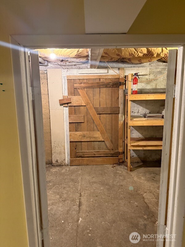 1112 Loomis Oroville Road