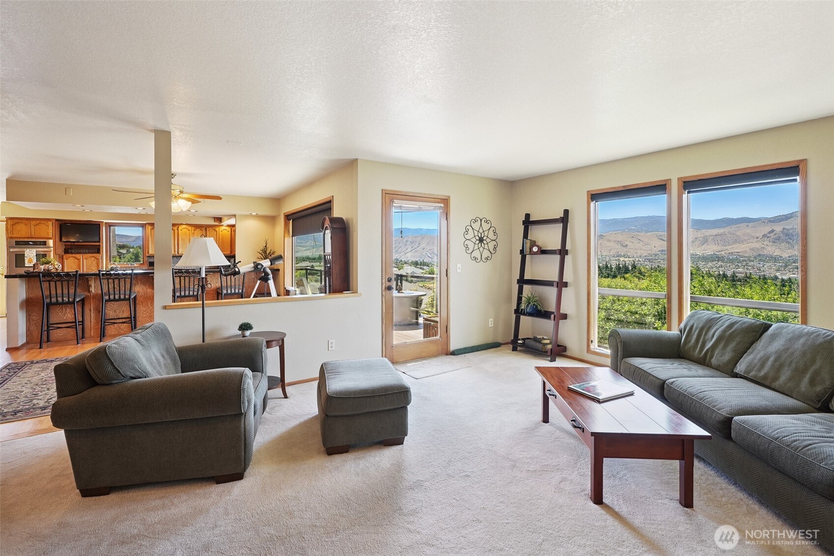 622 Vista View Pl