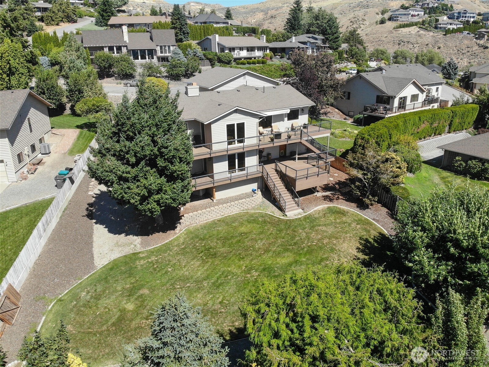622 Vista View Pl