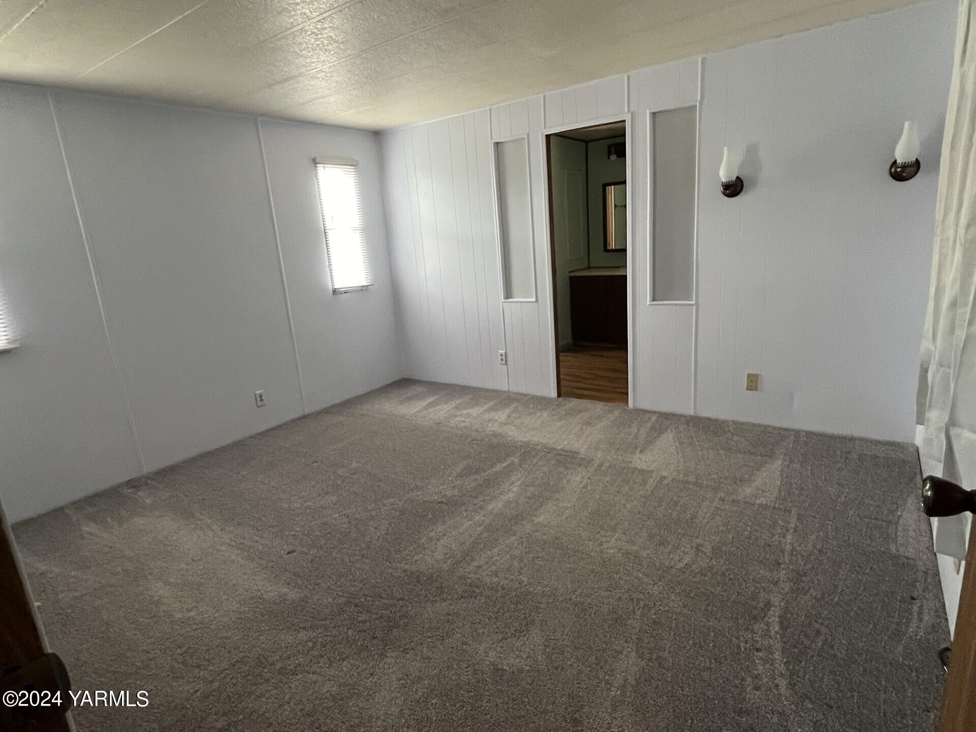 802 N 40th Ave Unit: 48