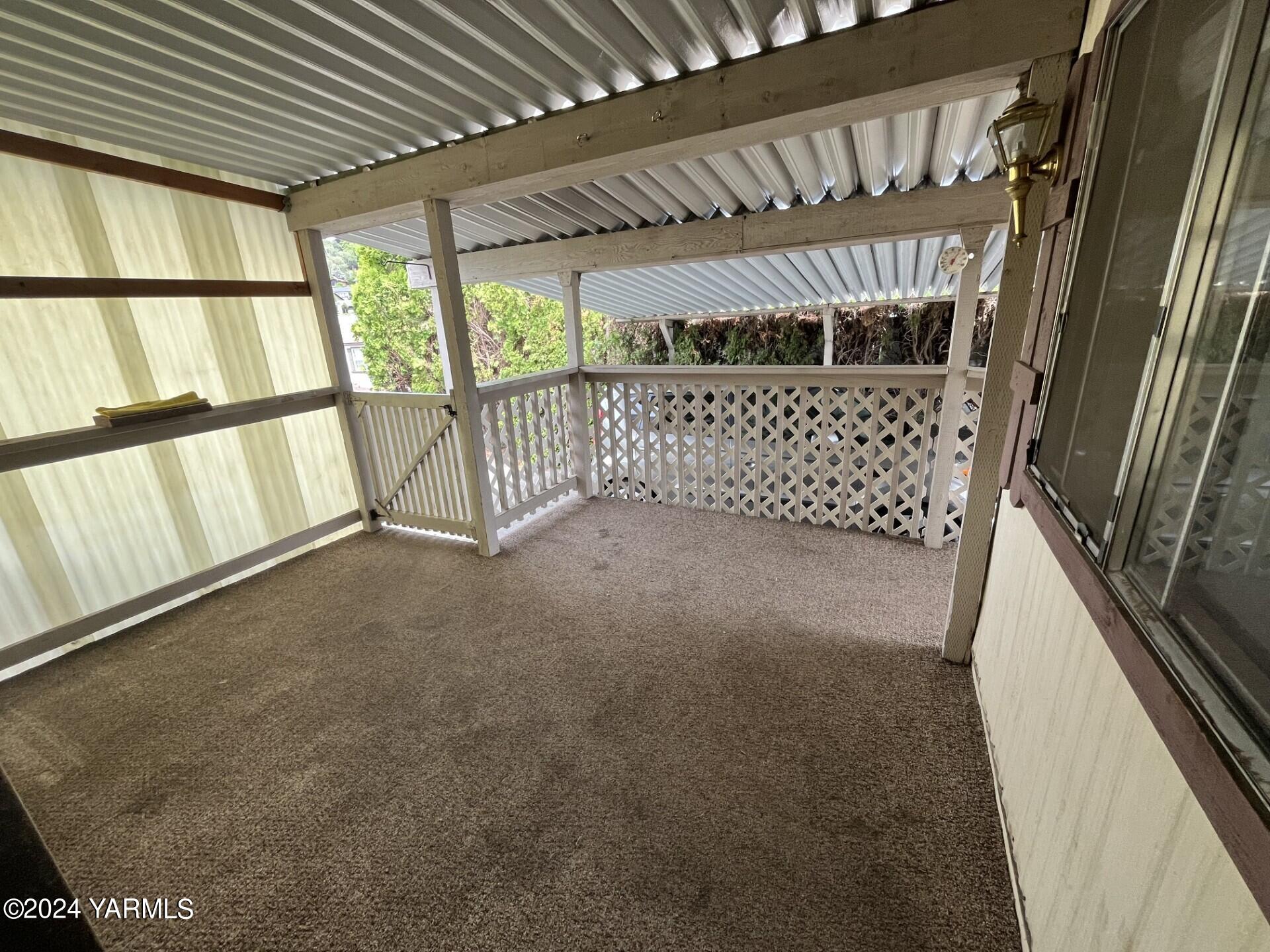 802 N 40th Ave Unit: 48