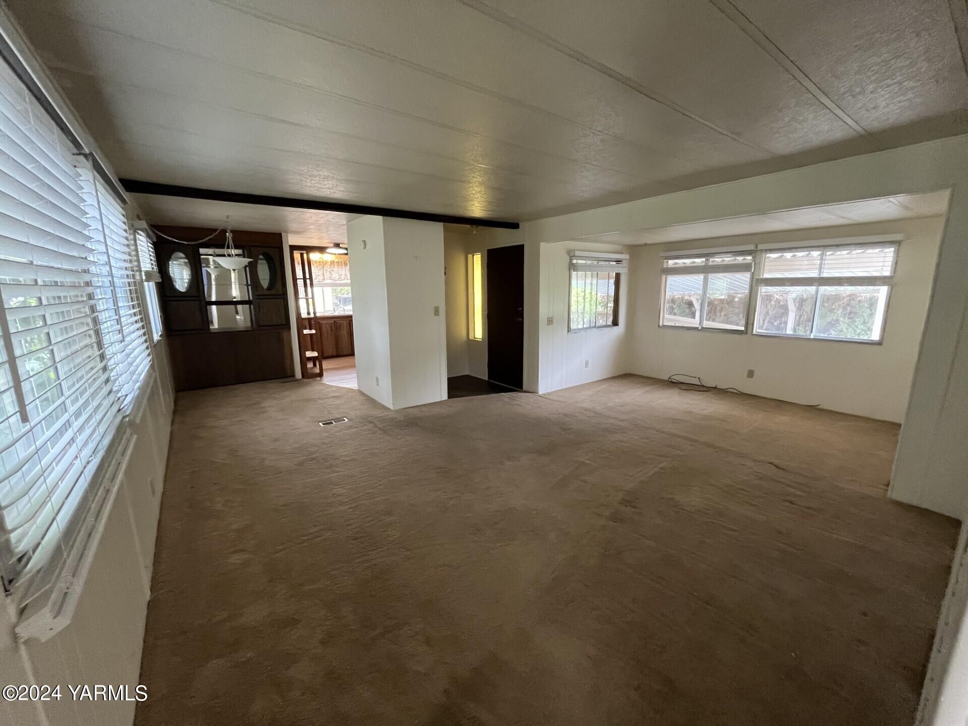 802 N 40th Ave Unit: 48