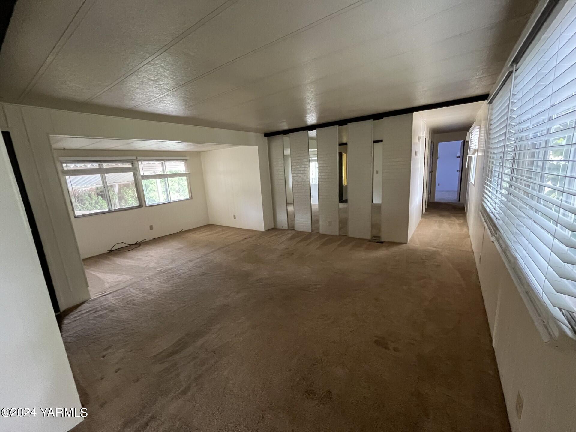 802 N 40th Ave Unit: 48