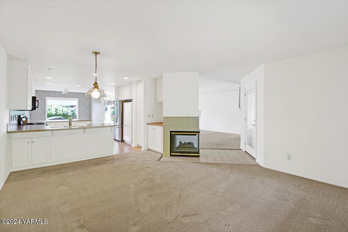 101 N 48th Ave Unit: 39A
