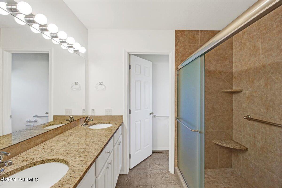 101 N 48th Ave Unit: 39A