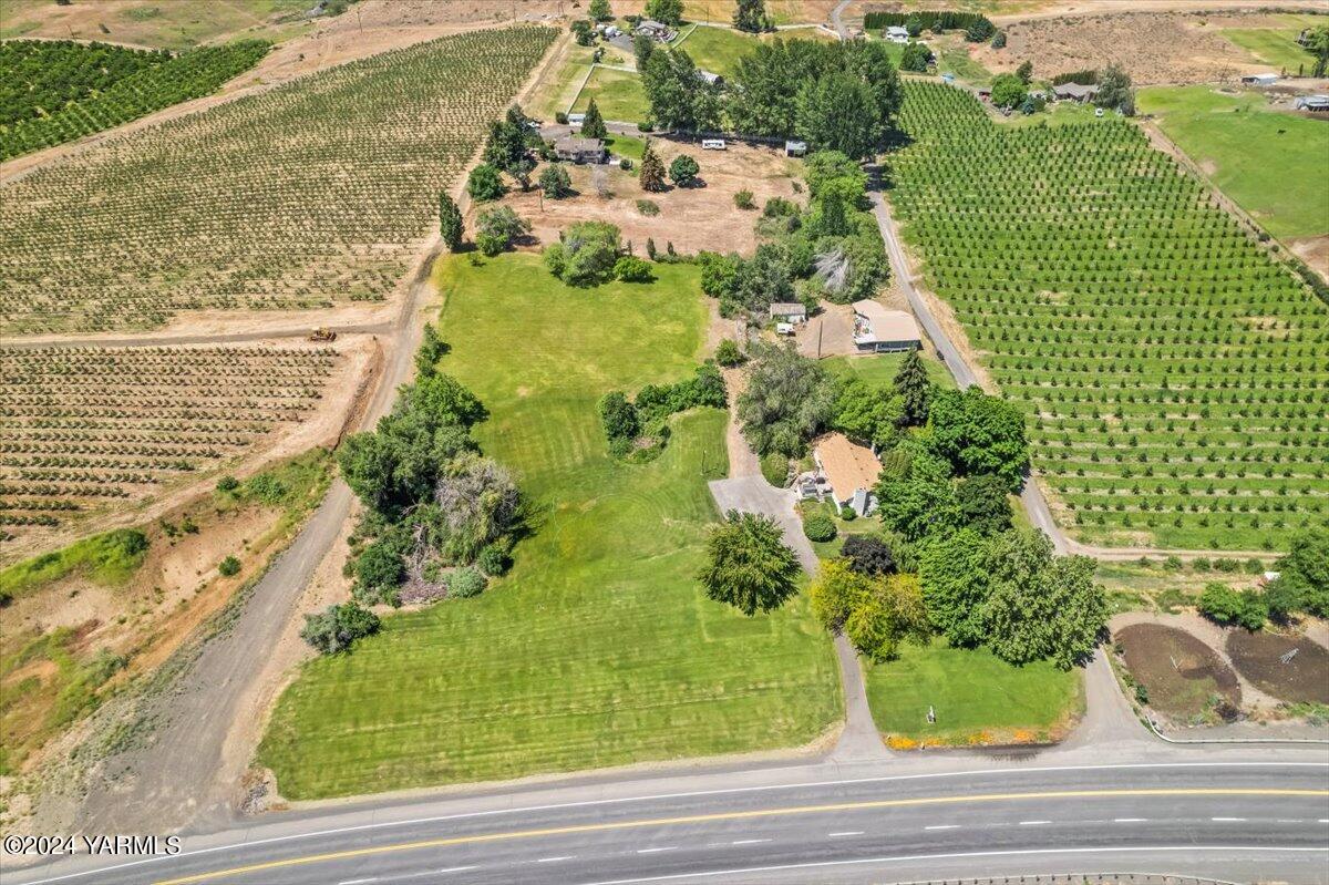 12408 Summitview Rd