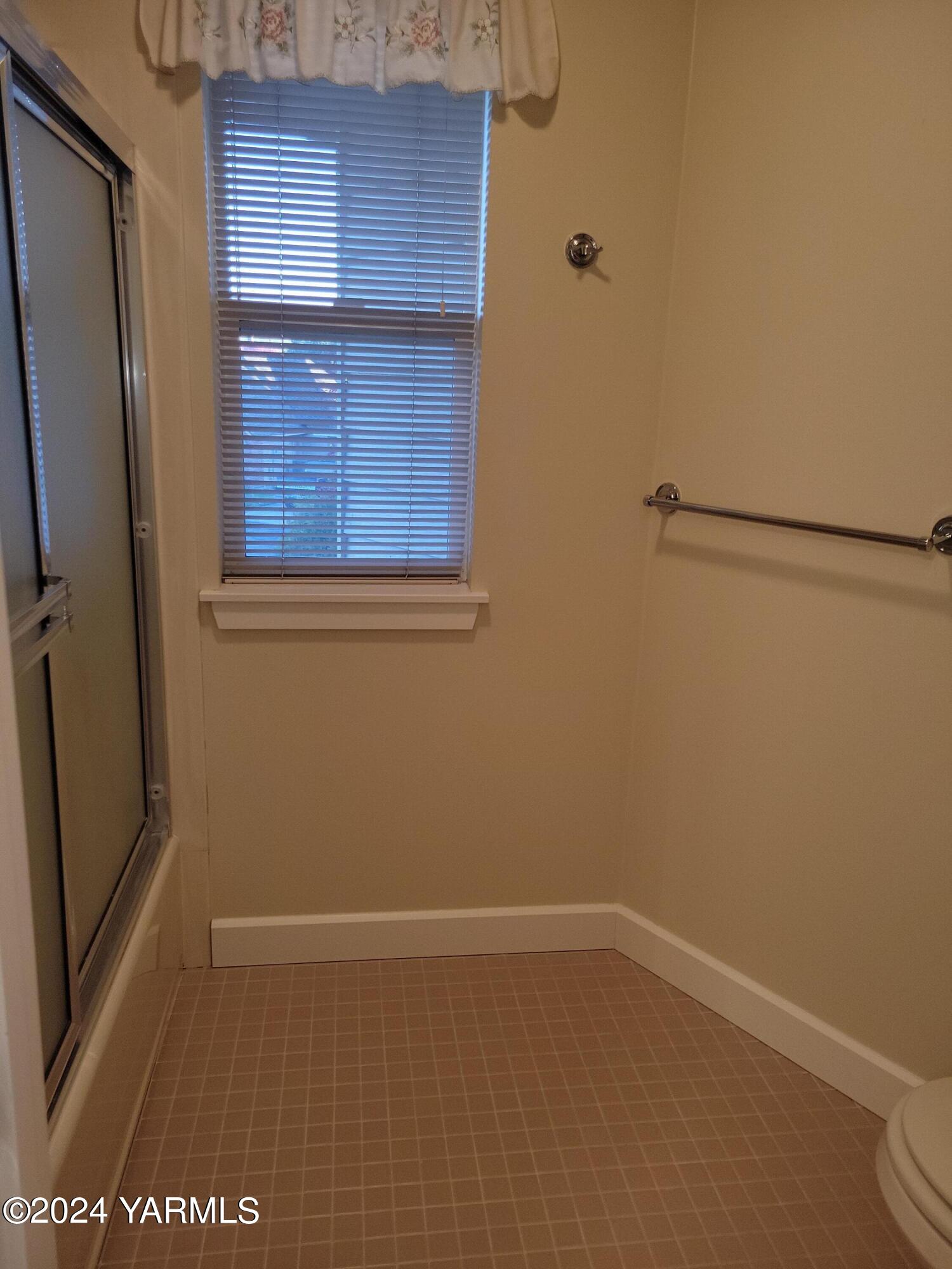 2009 White Pine Ct